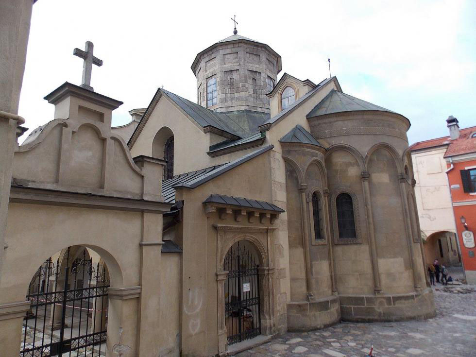 A lembergi örmény katedrális. Forrás: https://religiana.com