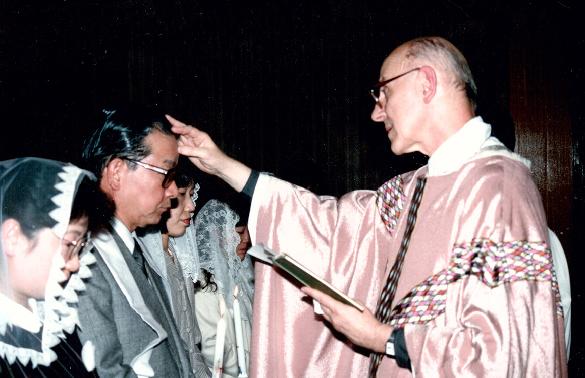 Keresztelő Tokióban (1992)