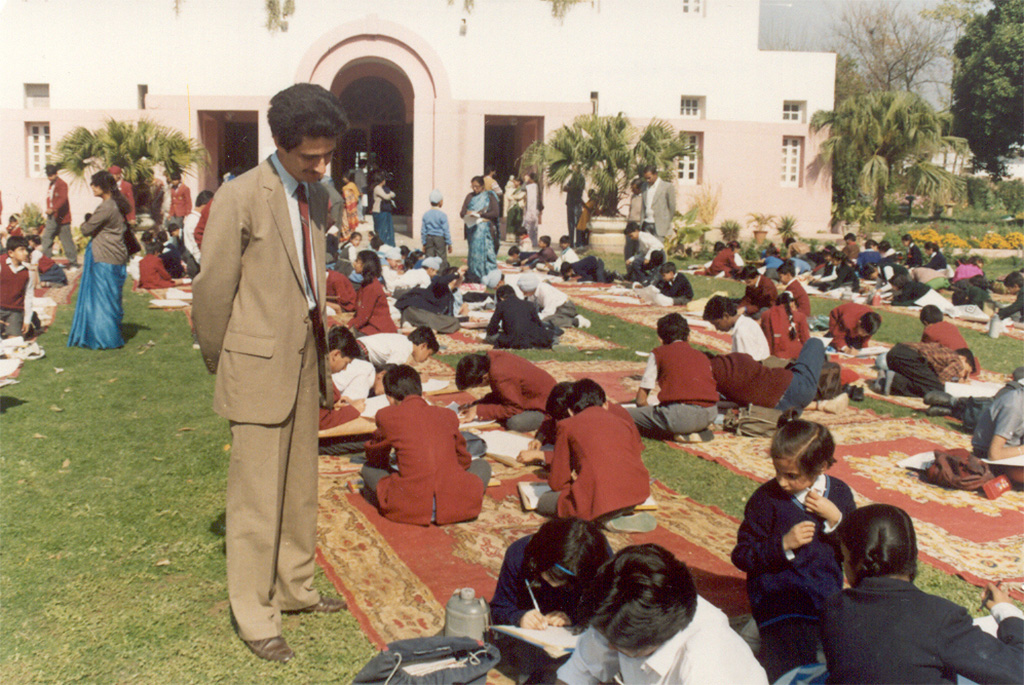 Rajzverseny a delhi központban, 1991.