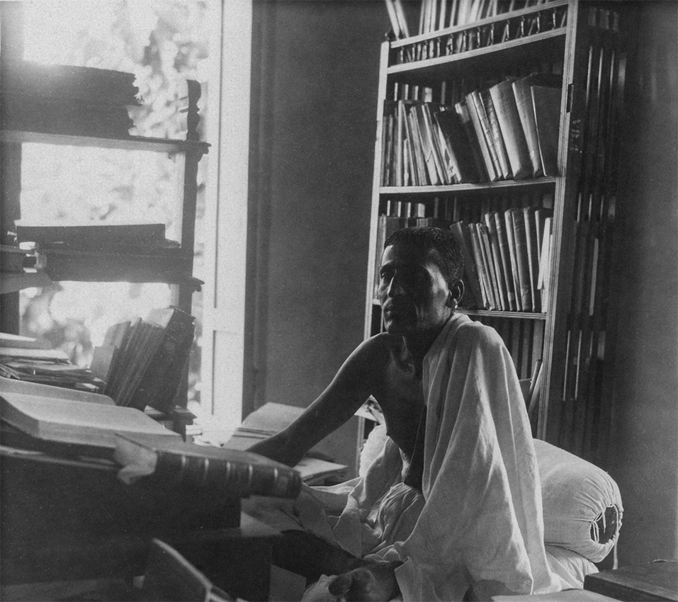 Shashi Mohashai dékán, Santinikétan, 1929–32 között. Forrás: Magyar Földrajzi Múzeum, l. sz.: 3270-91.
