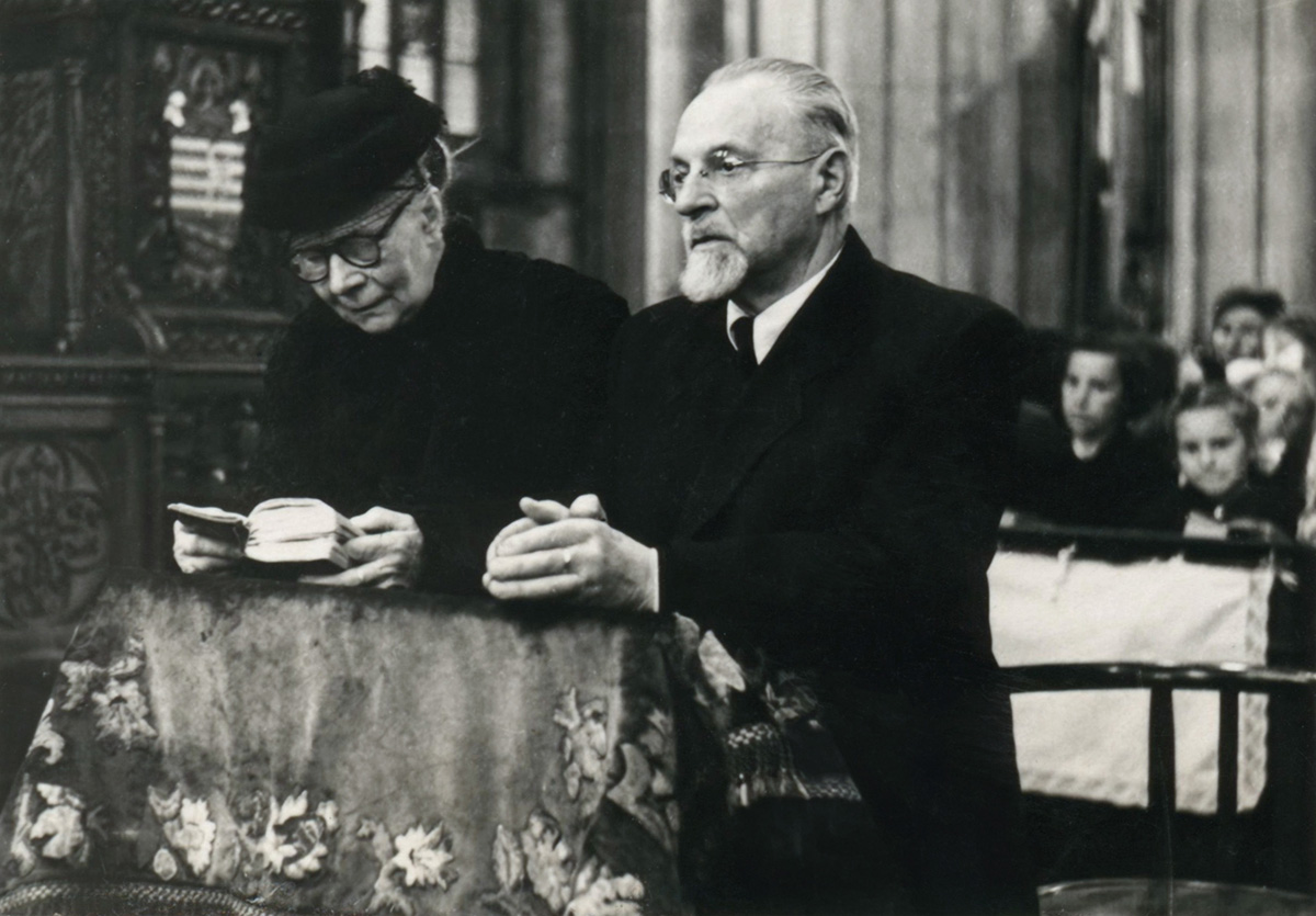 Szülei 50. házassági évfordulója, 1953. május 10. Forrás: JTMR Levéltár